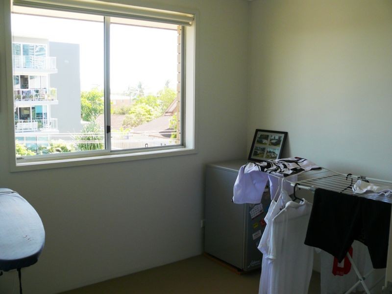 8/24 Madang Crescent, Runaway Bay QLD 4216
