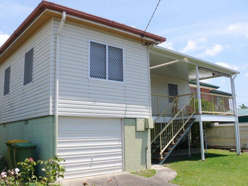 126 Turpin Road, Labrador QLD 4215