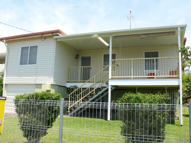 126 Turpin Road, Labrador QLD 4215