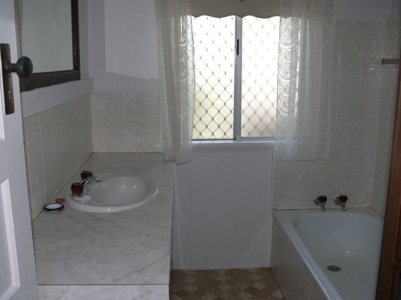 126 Turpin Road, Labrador QLD 4215