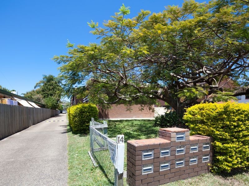 4/14 Central Street, Labrador QLD 4215