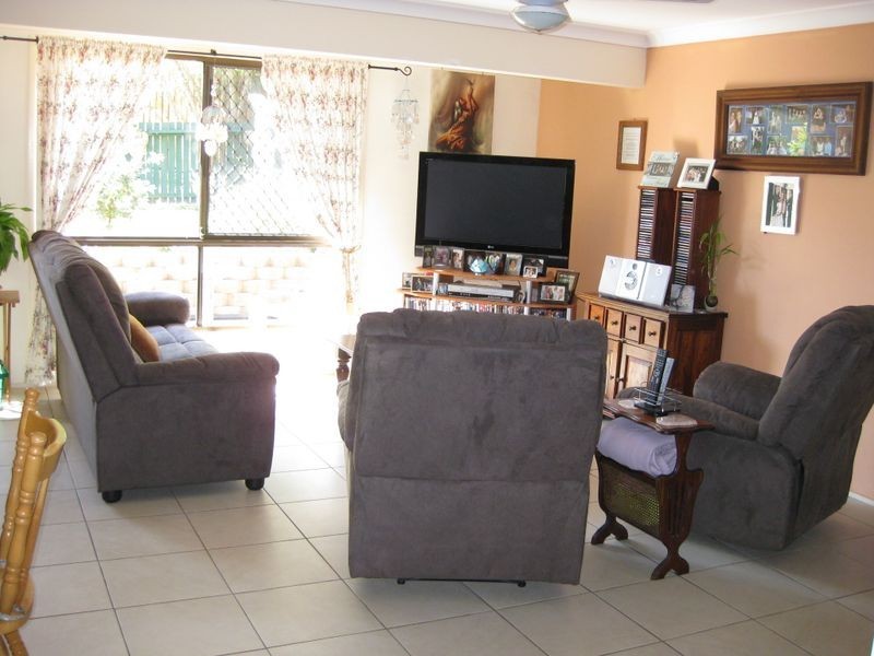 21/71 Olsen Avenue, Labrador QLD 4215