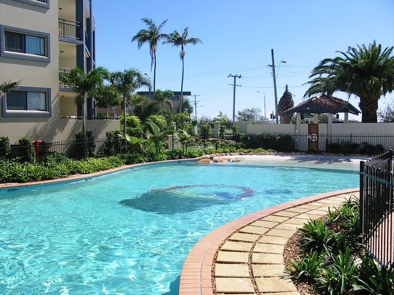 210/392 Marine Parade, Labrador QLD 4215