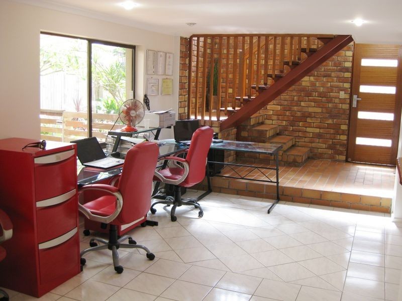 18 Warratina Street, Labrador QLD 4215