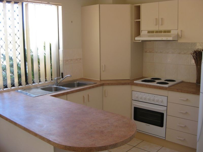 5/143 Frank Street, Labrador QLD 4215