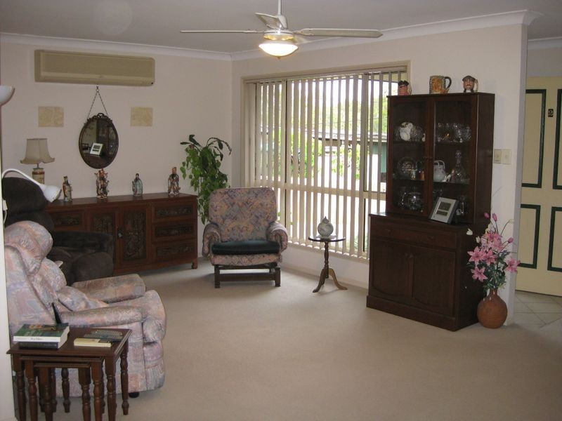 2/9 Chirn Crescent, Labrador QLD 4215