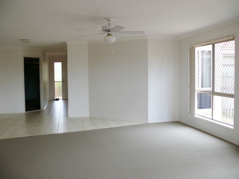 81 Marble Arch Place, Arundel QLD 4214