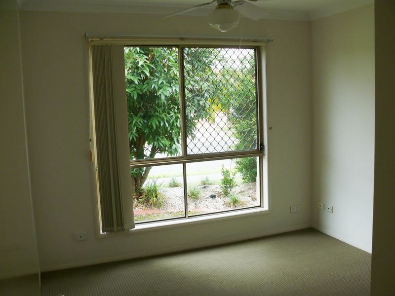 81 Marble Arch Place, Arundel QLD 4214