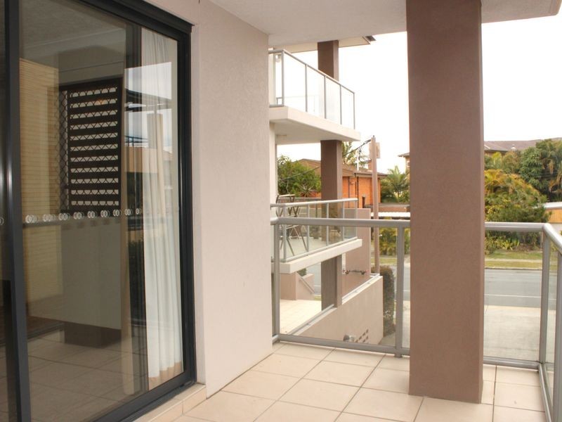 8/32 Bath Street, Labrador QLD 4215