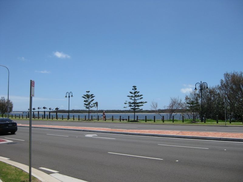120/392 Marine Parade, Labrador QLD 4215