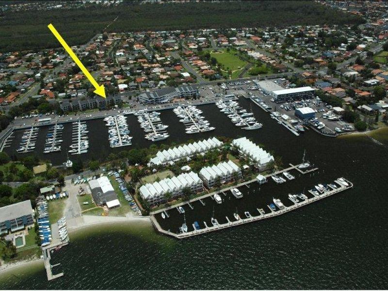 16/249 Bayview Street, Runaway Bay QLD 4216