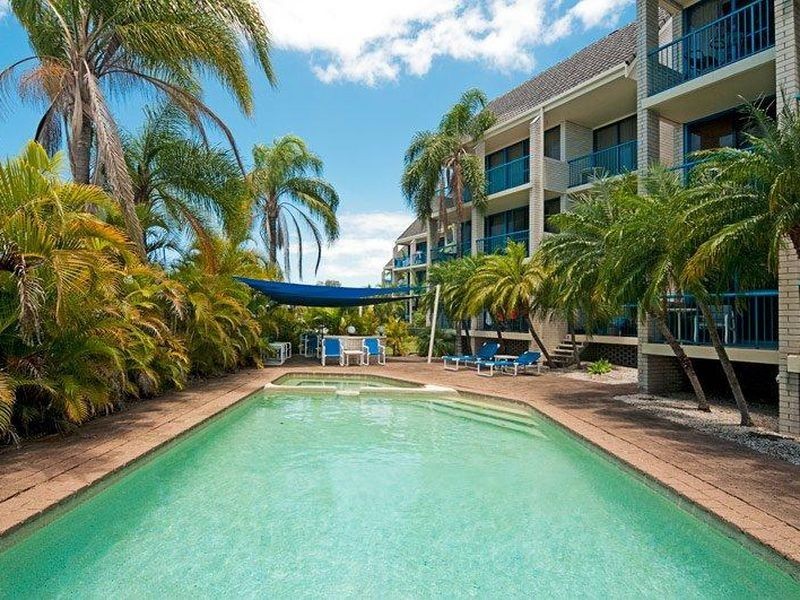 16/249 Bayview Street, Runaway Bay QLD 4216