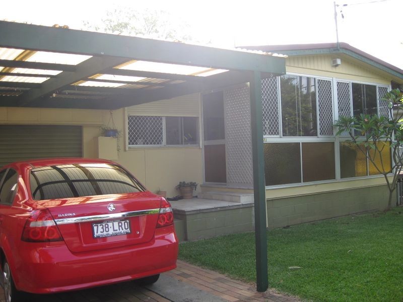 72 Hollywell Road, Biggera Waters QLD 4216
