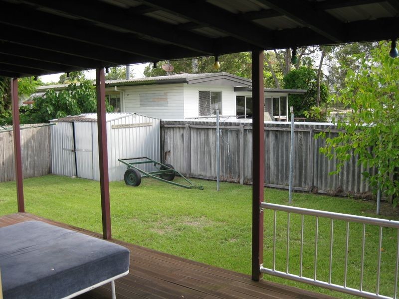 72 Hollywell Road, Biggera Waters QLD 4216