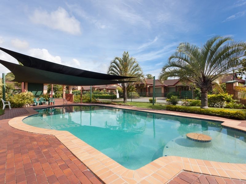 19/62-64 Brown Street, Labrador QLD 4215