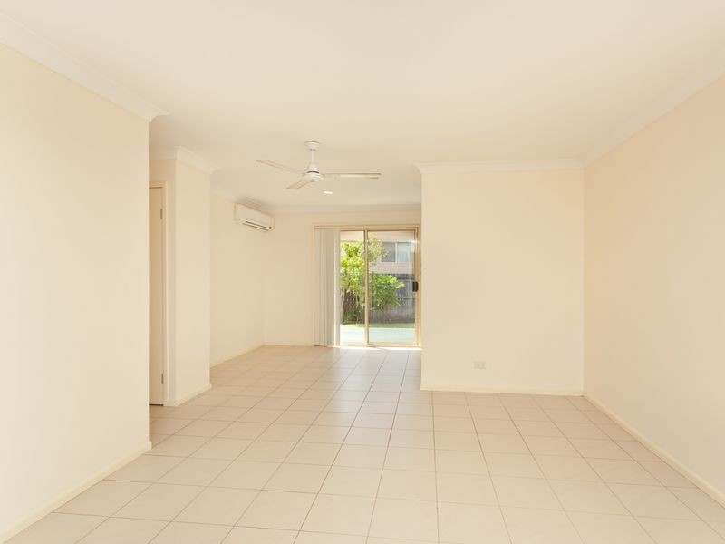 19/62-64 Brown Street, Labrador QLD 4215