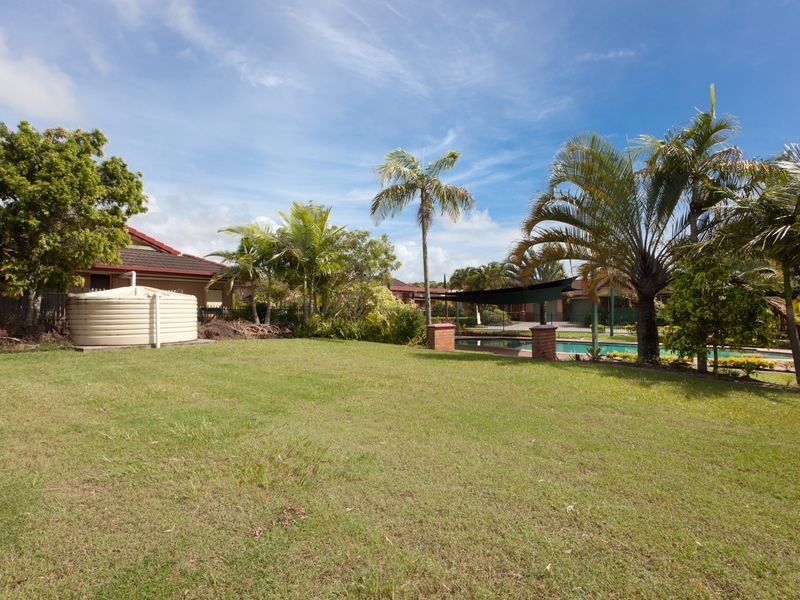 19/62-64 Brown Street, Labrador QLD 4215