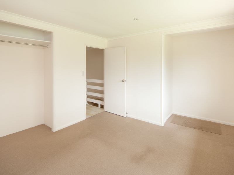1/63 Olsen Avenue, Labrador QLD 4215