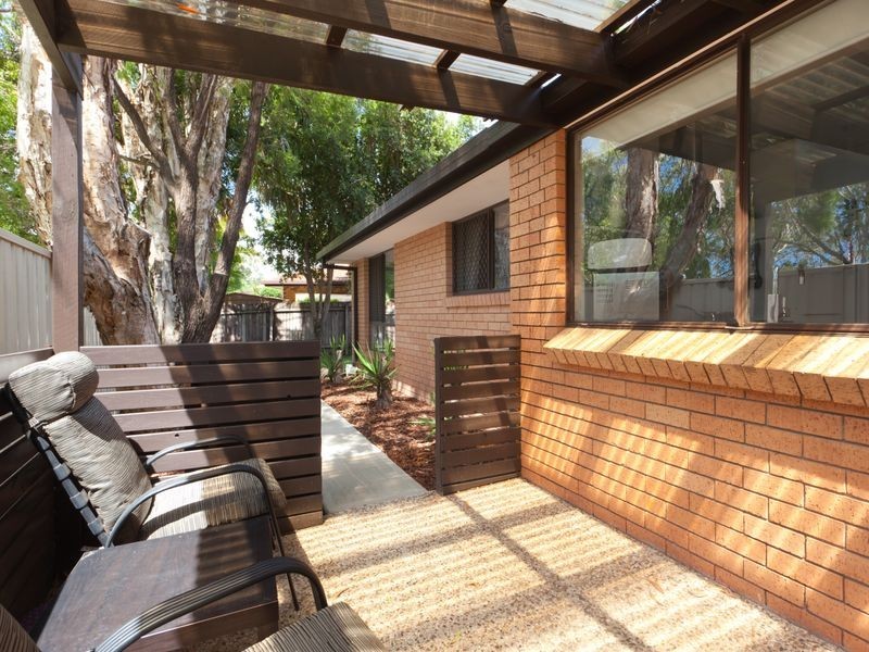 2/86 Botanical Drive, Labrador QLD 4215