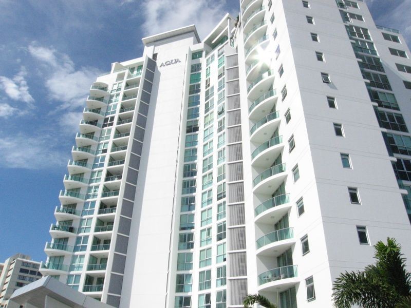 300 Marine Parade, Labrador QLD 4215