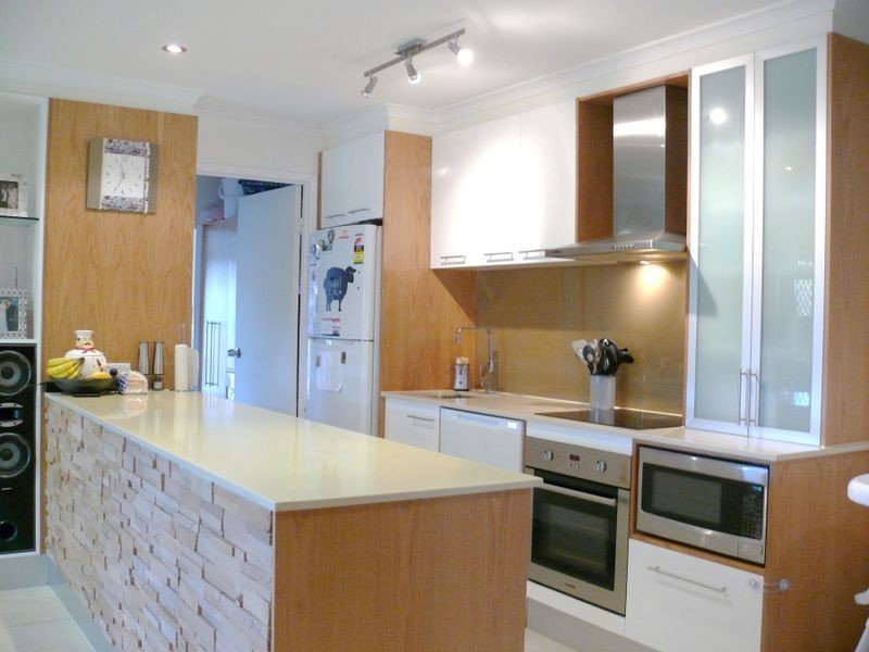 1/3 Orkney Place, Labrador QLD 4215