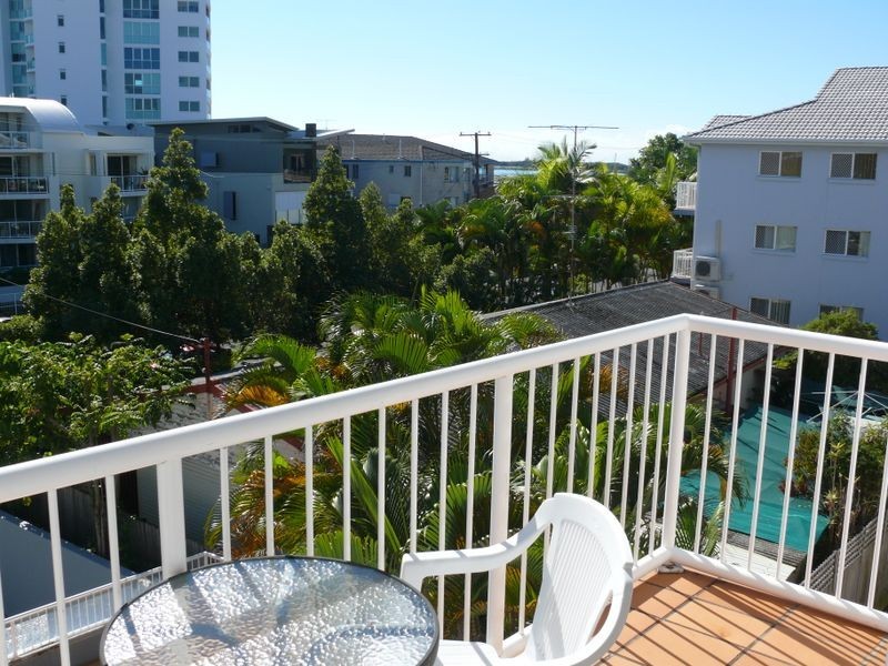 23/12 Whiting Street, Labrador QLD 4215