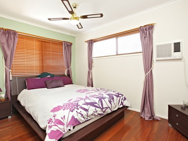 1/20 Ashton Street, Labrador QLD 4215