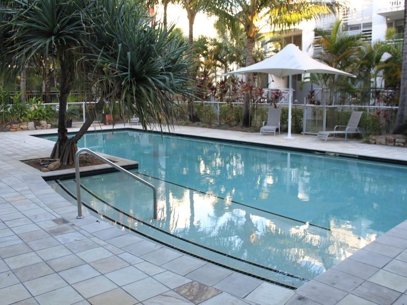 7/13 Bright Avenue, Labrador QLD 4215