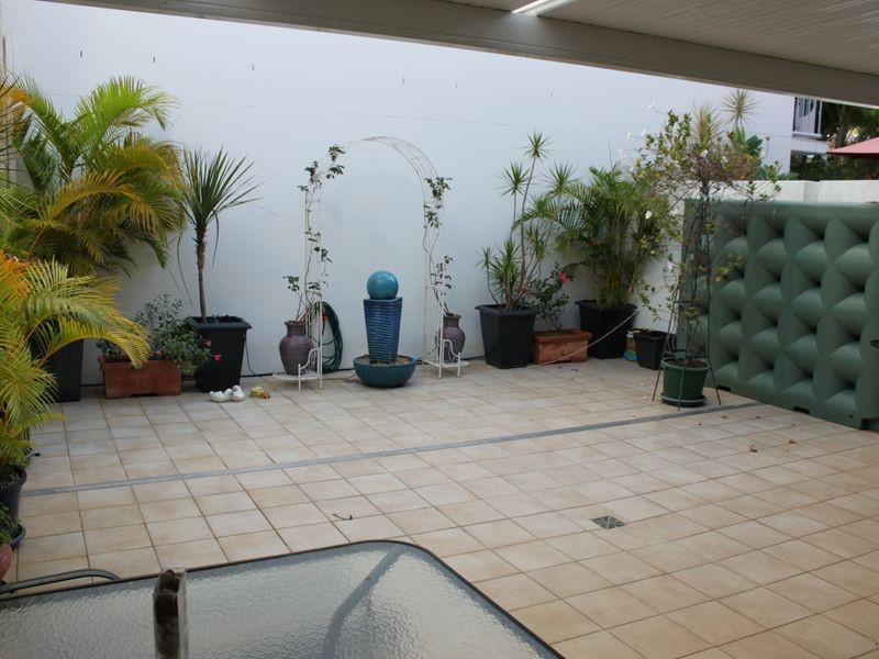 7/13 Bright Avenue, Labrador QLD 4215