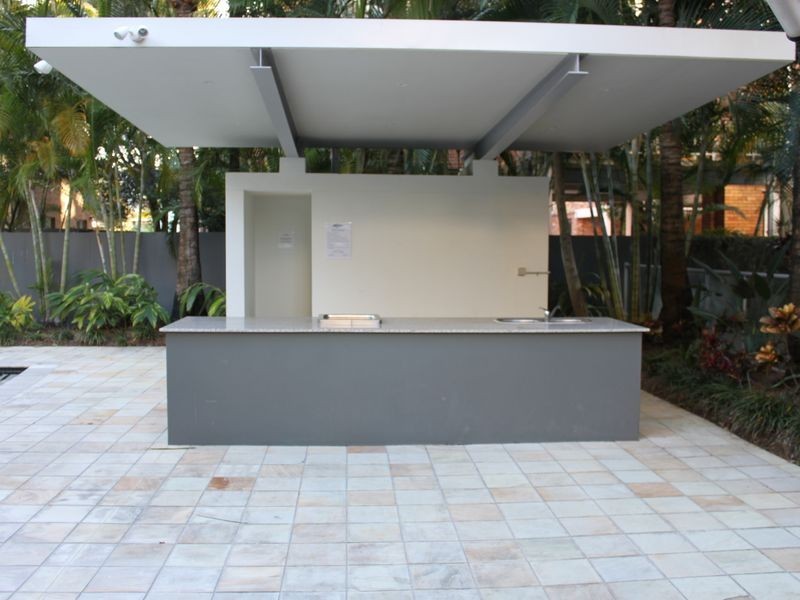 7/13 Bright Avenue, Labrador QLD 4215