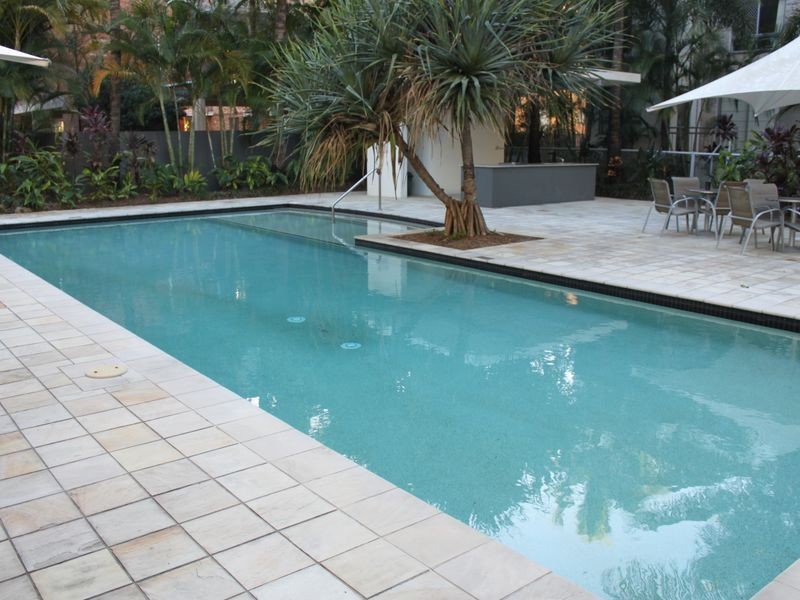 7/13 Bright Avenue, Labrador QLD 4215