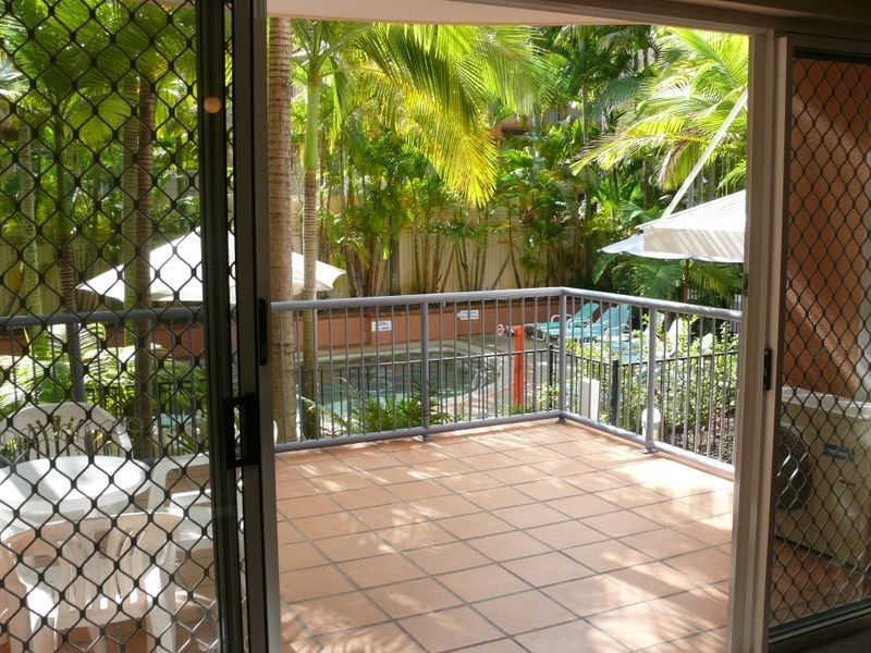 6/45 Frank Street, Labrador QLD 4215