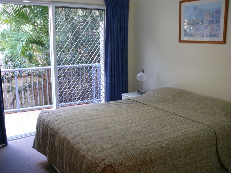 6/45 Frank Street, Labrador QLD 4215