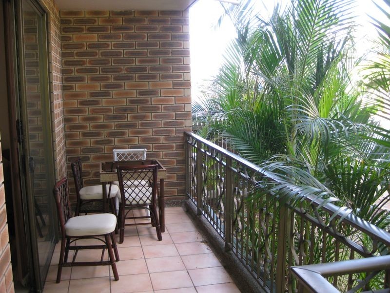 5/490 Marine Parade, Biggera Waters QLD 4216