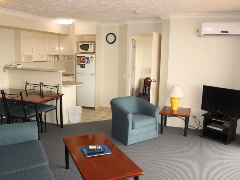 54/484 Marine Parade, Biggera Waters QLD 4216