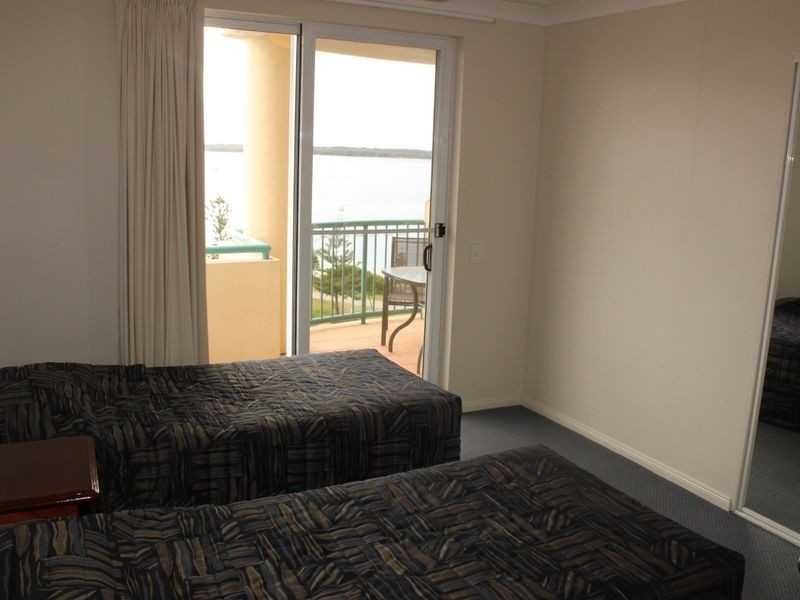 54/484 Marine Parade, Biggera Waters QLD 4216