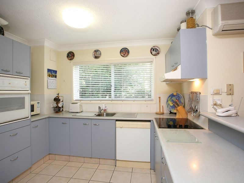 18/72 Brighton Street, Biggera Waters QLD 4216