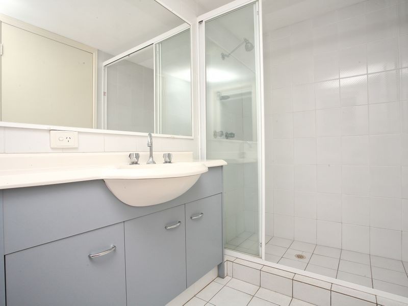 18/72 Brighton Street, Biggera Waters QLD 4216