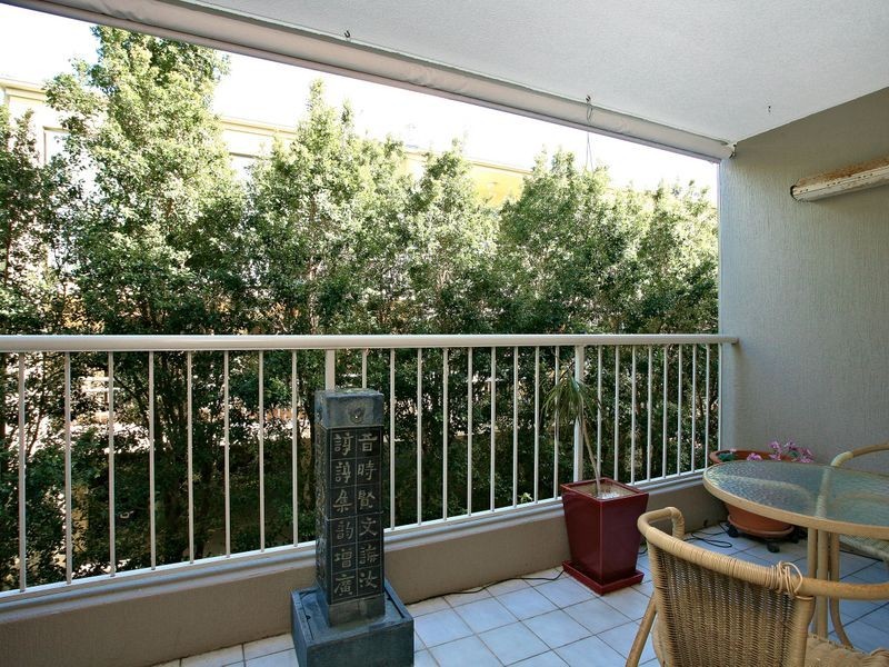 18/72 Brighton Street, Biggera Waters QLD 4216