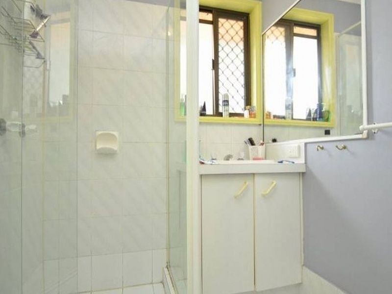 6/202 Central Street, Labrador QLD 4215