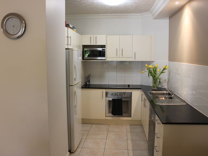 3/97 Muir Street, Labrador QLD 4215