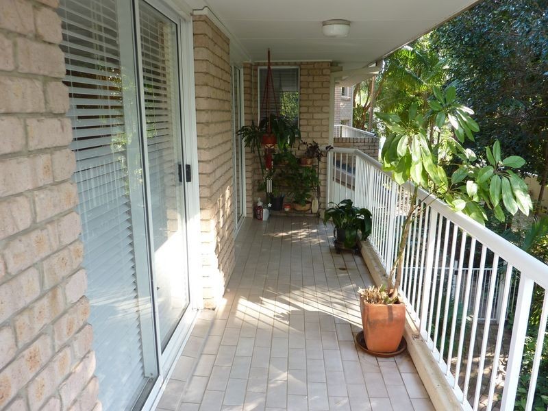 4/23 Brighton Street, Biggera Waters QLD 4216