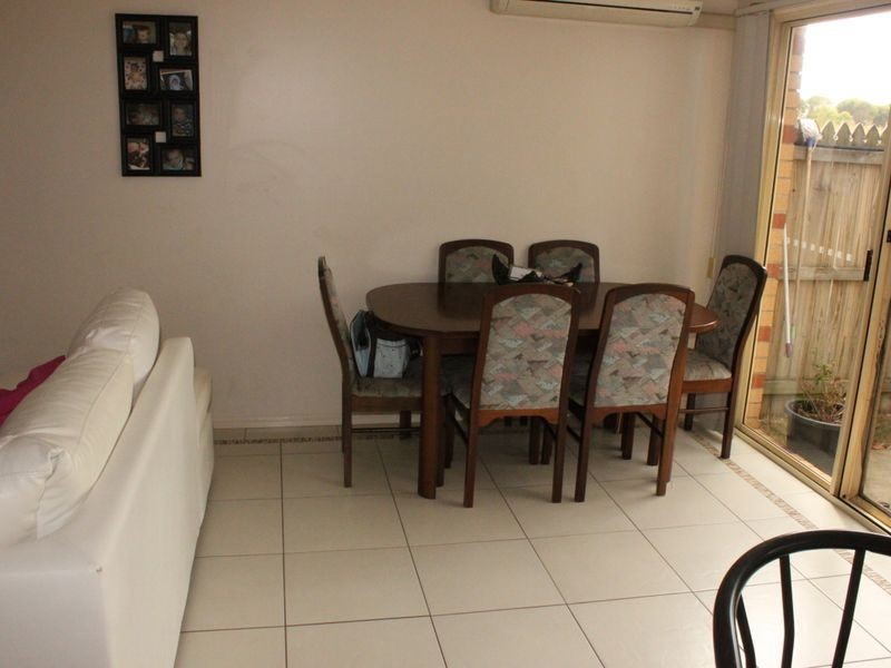 2/643 Pine Ridge Road, Biggera Waters QLD 4216