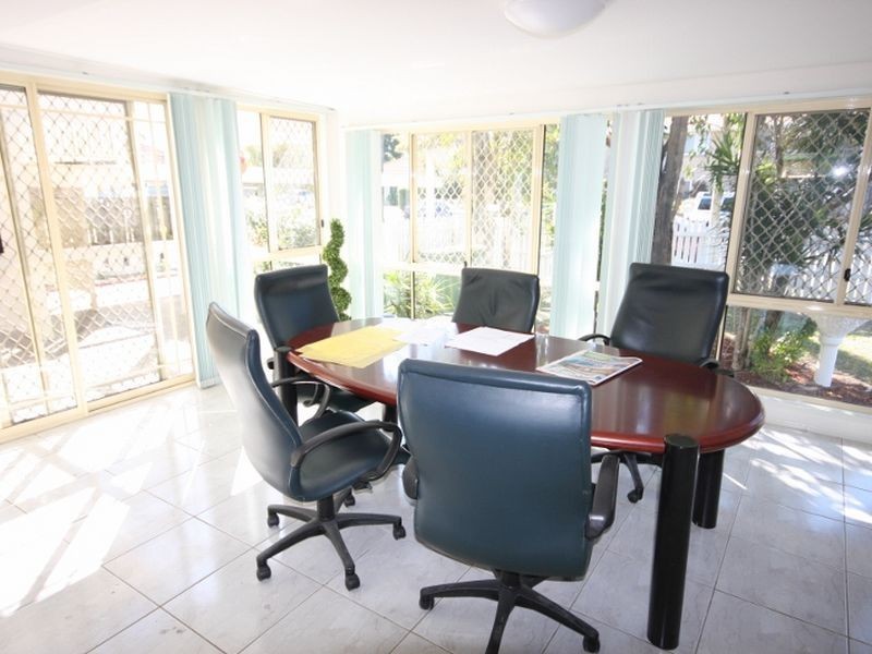 6 Loder Street, Labrador QLD 4215