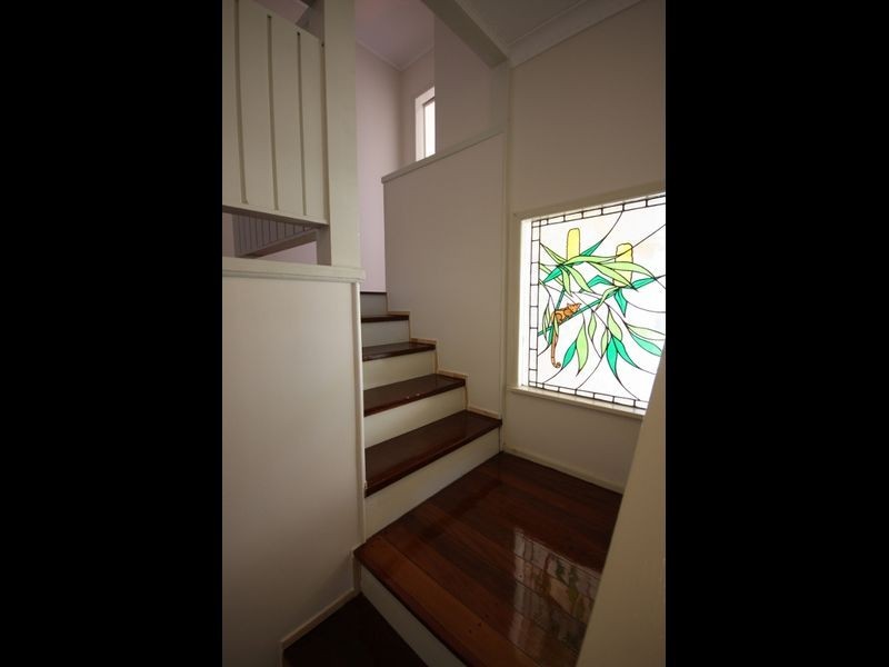 6 Loder Street, Labrador QLD 4215