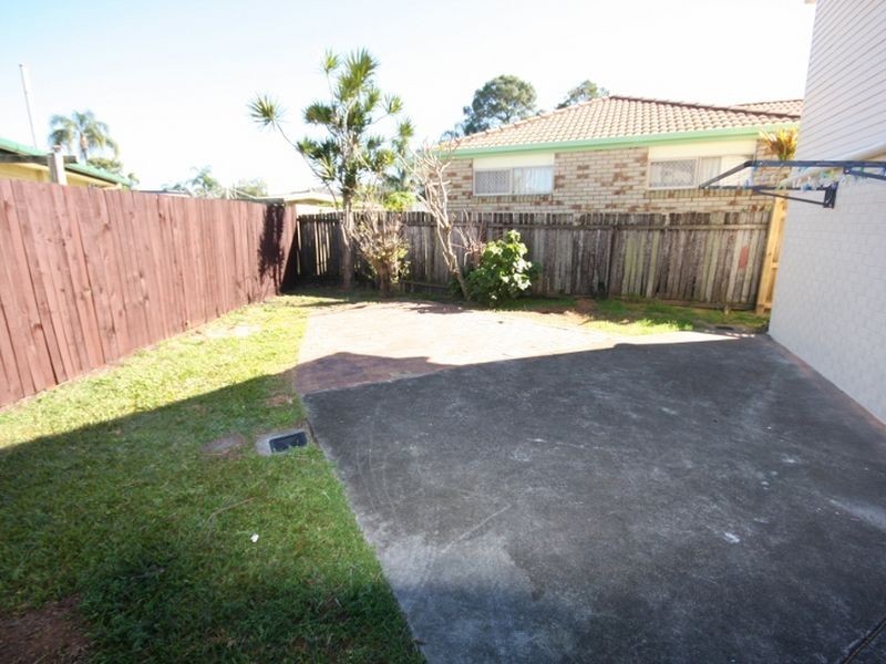 6 Loder Street, Labrador QLD 4215