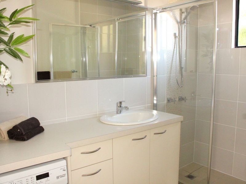 1/35 Brisbane Road, Labrador QLD 4215