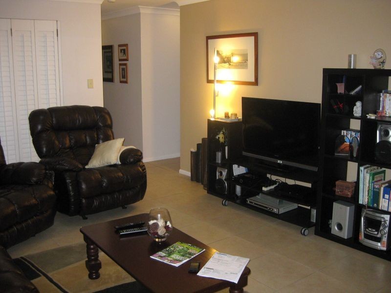 1/36 Kenny Drive, Labrador QLD 4215