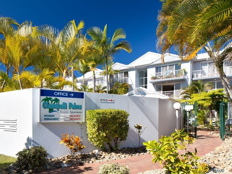 13/12 Whiting Street, Labrador QLD 4215