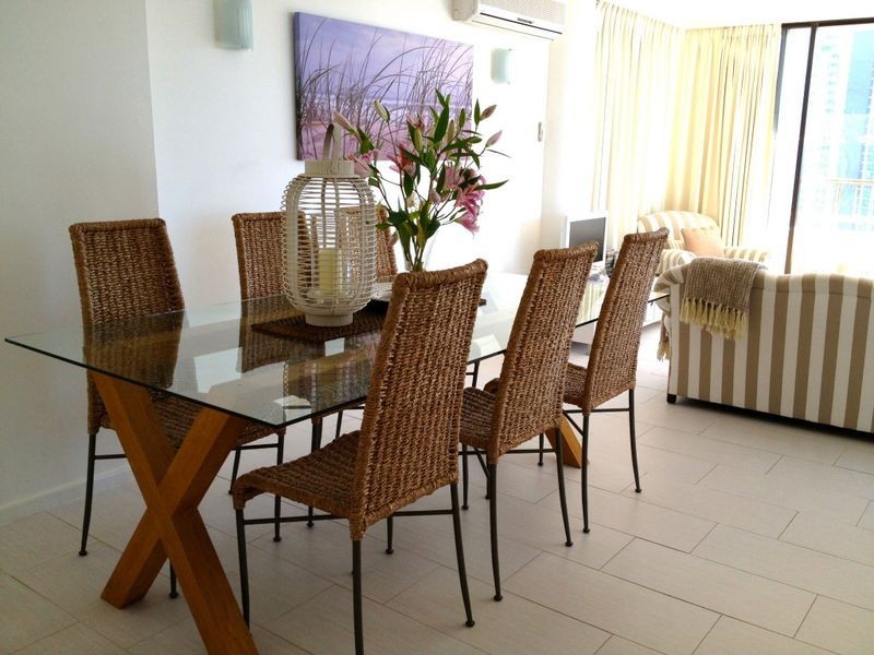 14b/18-24 Aubrey Street, Surfers Paradise QLD 4217